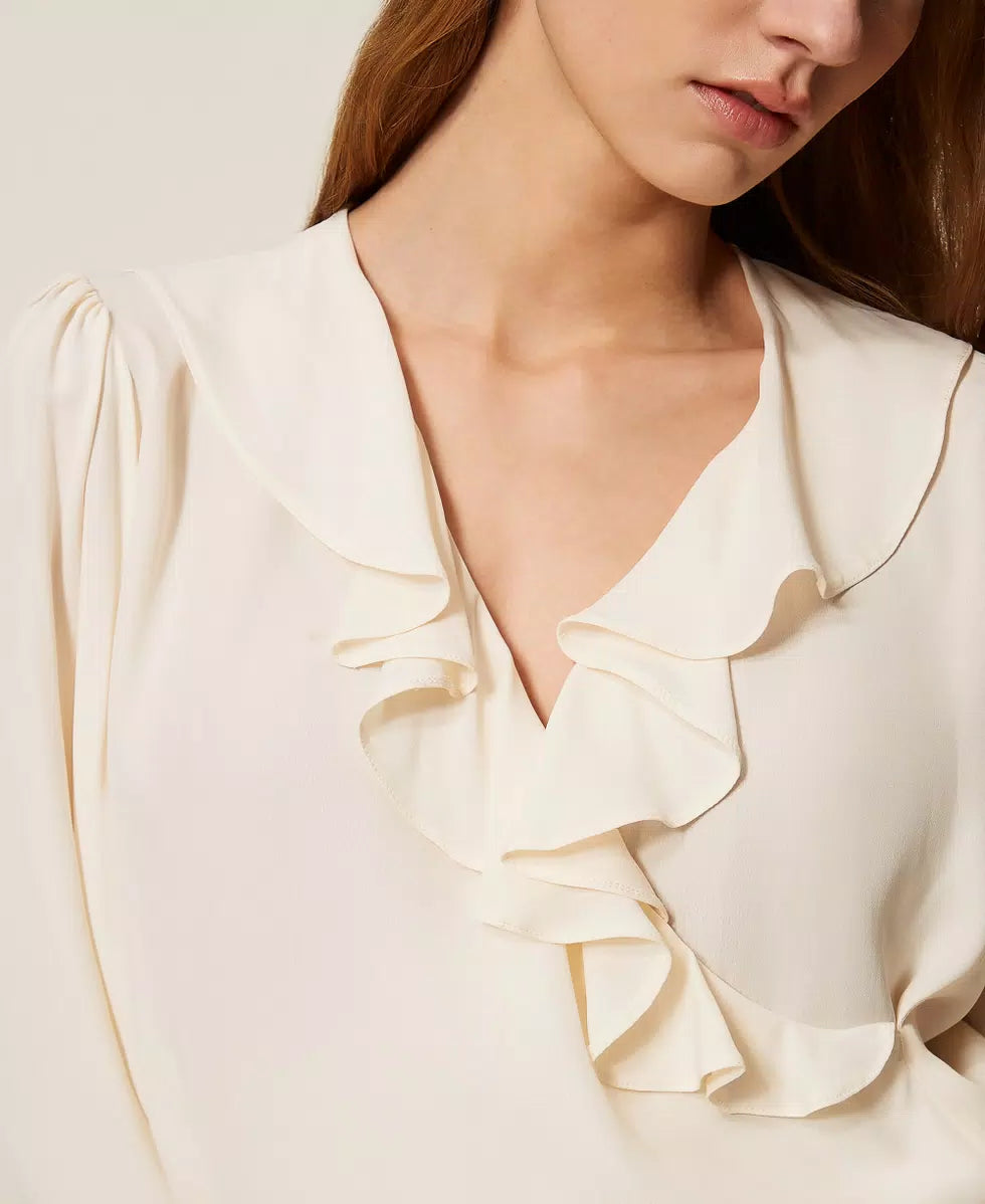 Blusa in crêpe de Chine con volant Twinset Art.TP2073