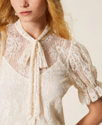 Camicia in pizzo con fiocco Twinset Art.TP2625